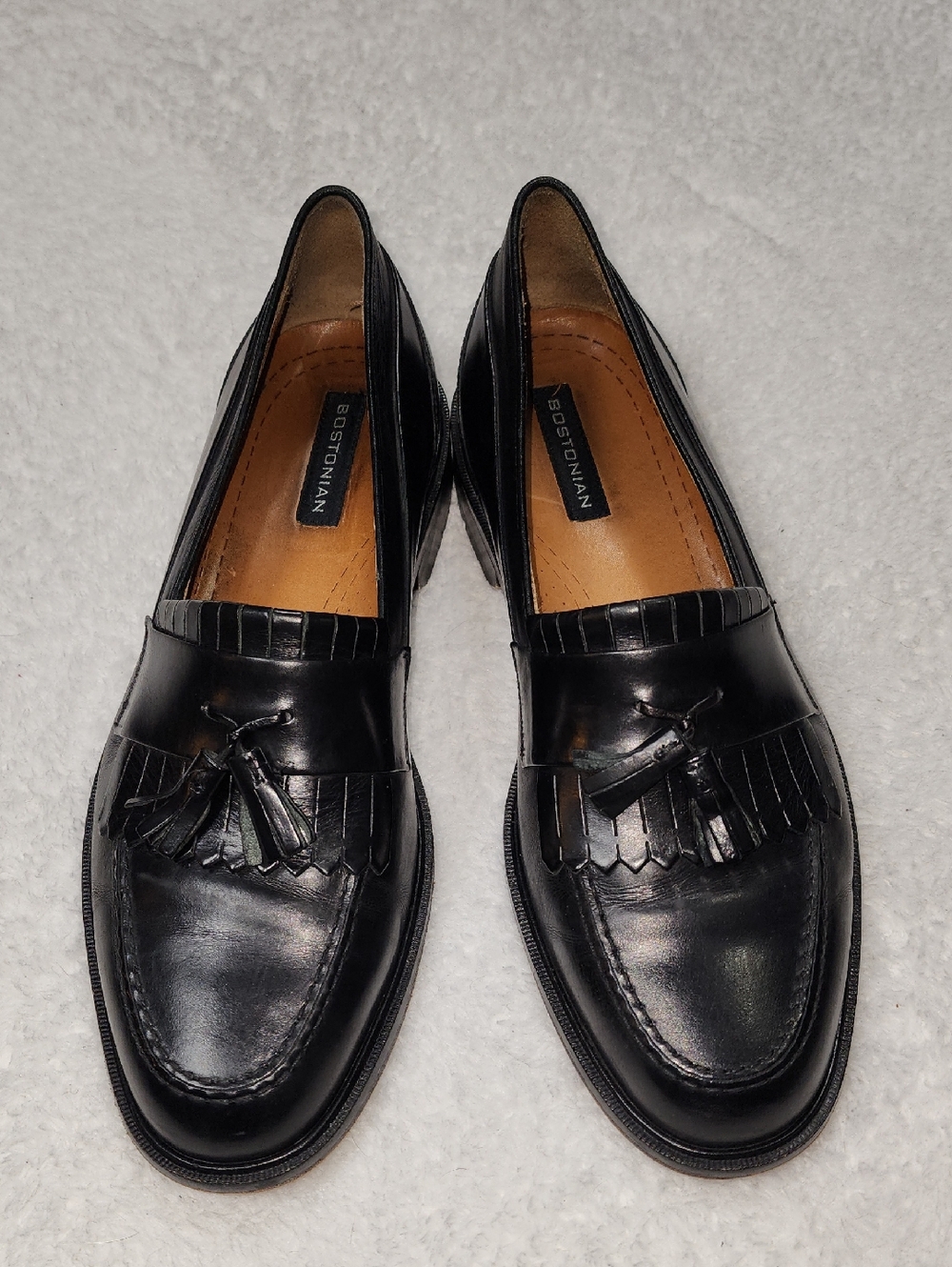 Bostonian Men's Classic Black Leather Tassle Loafer Made In Italy